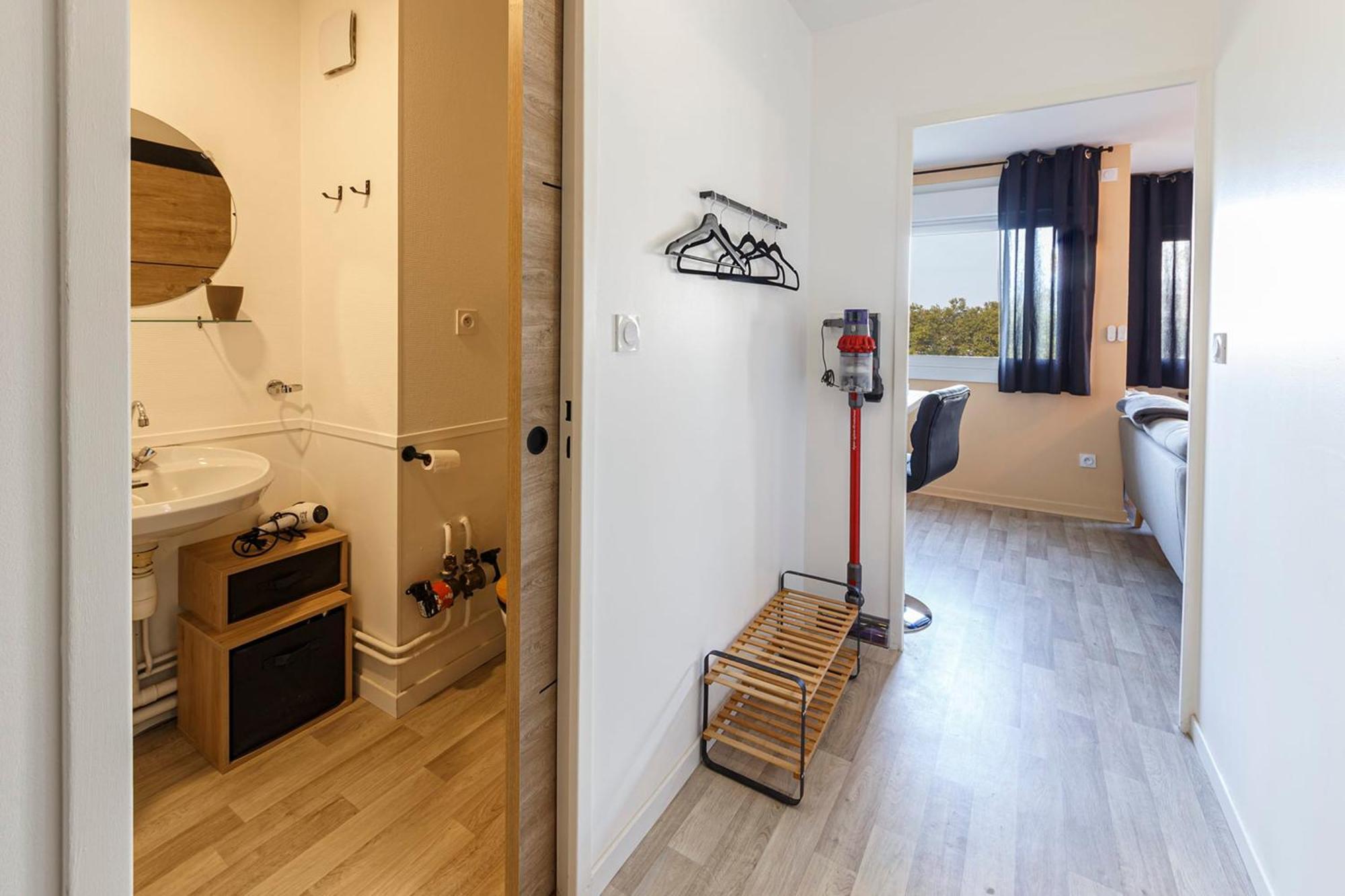 L'Oriole Wifi Parking Apartment Анже Екстериор снимка